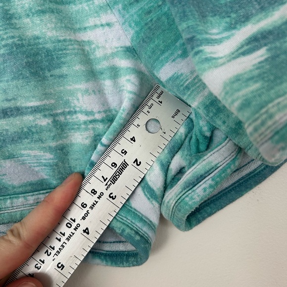 Athleta Girls Tie-dye Green White Shorts Size L (12) - Picture 3 of 7